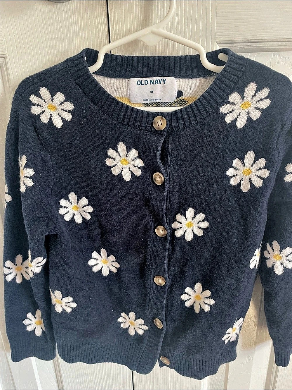 Old Navy Floral Cardigan in Blue & White Like New girls size 5T